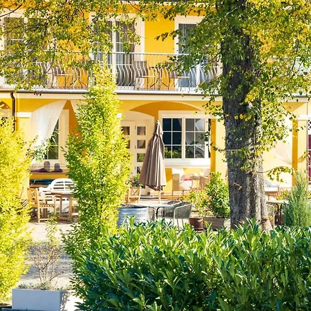 Winzerhotel Am Gut Moser ليوتسشاخ