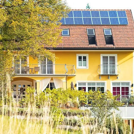 Szálloda Winzerhotel Am Gut Moser