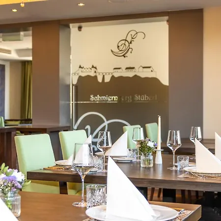 Winzerhotel Am Gut Moser 4*