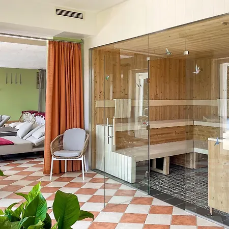 Szálloda Winzerhotel Am Gut Moser Leutschach