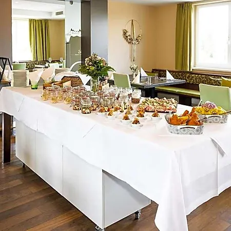 Hotel Winzerhotel Am Gut Moser Leutschach