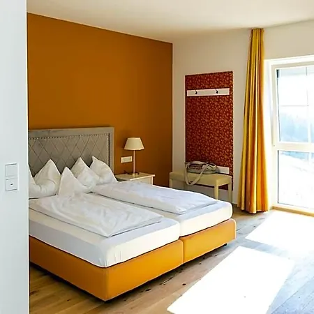 Winzerhotel Am Gut Moser 4*