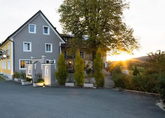 فندق Winzerhotel Am Gut Moser