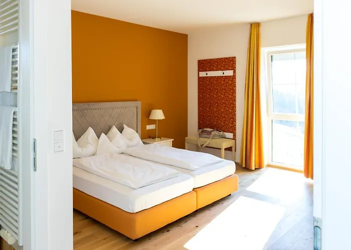 Winzerhotel Am Gut Moser فندق ليوتسشاخ