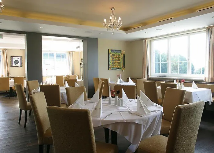 Winzerhotel Am Gut Moser 4*